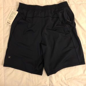 Lululemon Fundamental Short Sz XL